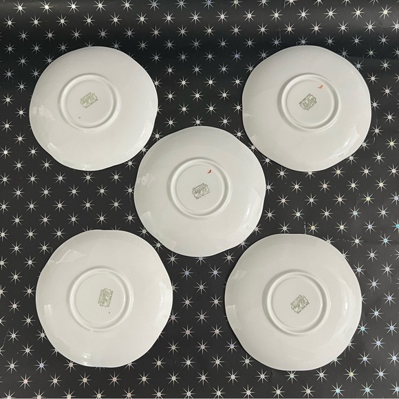 Fine Bone China Shelley England White Saucers Set of 12 - Picture 5 of 8